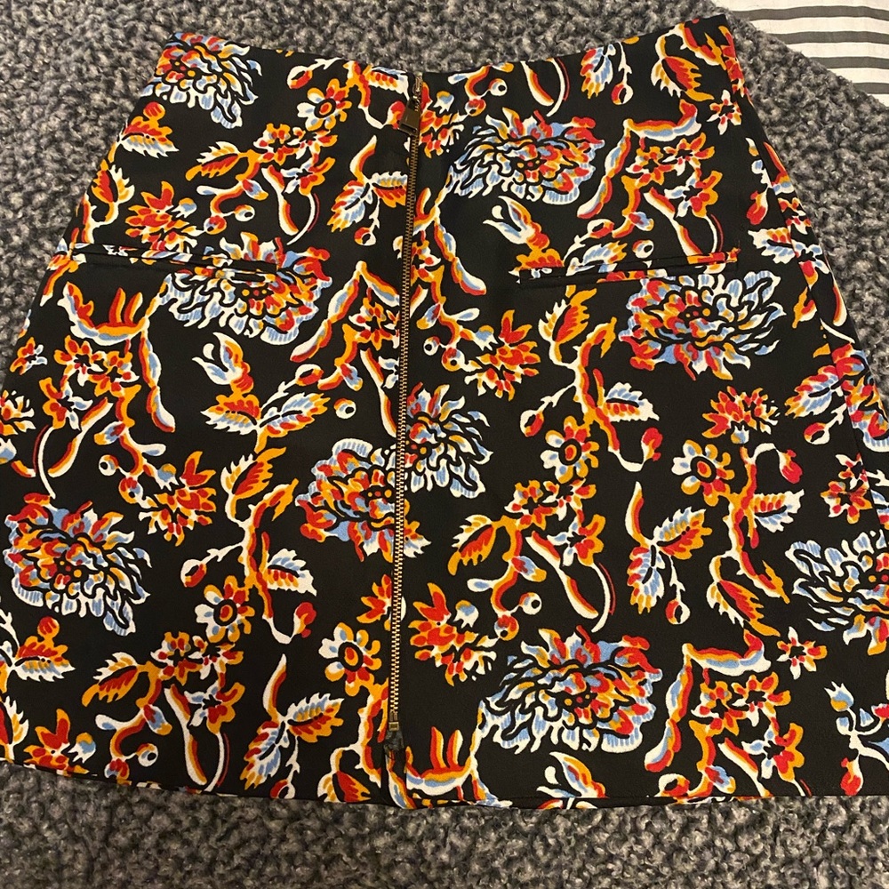 Zara high-waist miniskirt!
